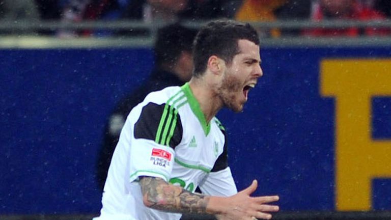 Vierinha: Suffered cruciate ligament injury