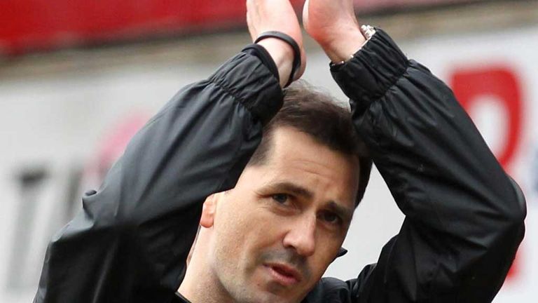 Jackie McNamara: Dundee United manager sees his side draw 0-0 at St Mirren