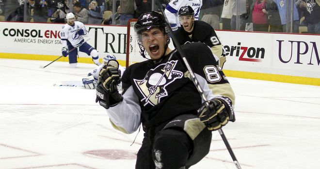 Sidney Crosby: Celebrates his third period strike