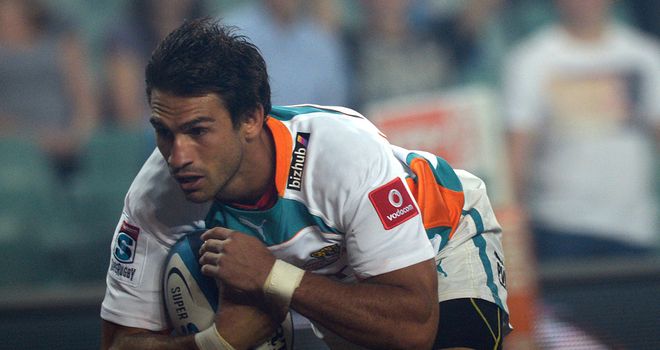 Robert Ebersohn in try-scoring action for the Cheetahs