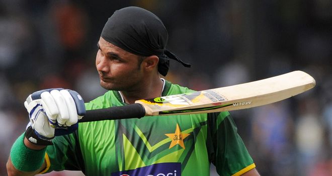 Imran Farhat: Out of Zimbabwe tour