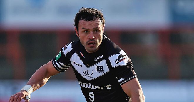 Jon Clarke delighted to have agreed new deal with Widnes