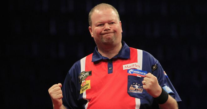 Raymond van Barneveld: Hard-fought victory over Andy Hamilton
