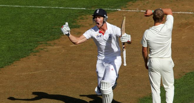 Nick Compton celebrates his century in Wellington