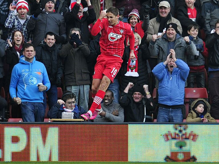 Gaston Ramirez: Southampton exit talk played down