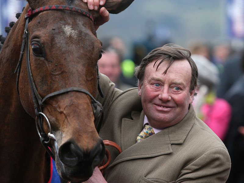 Nicky Henderson with Bobs Worth