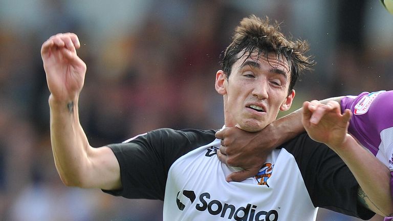 Louis Dodds: New two-year contract