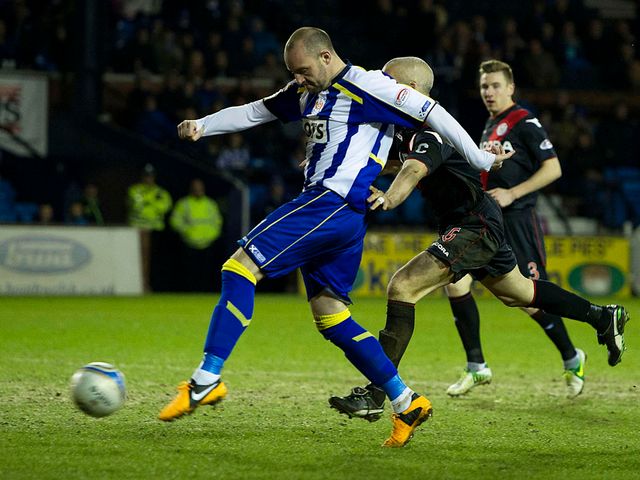 Kris Boyd scores Kilmarnock's equaliser