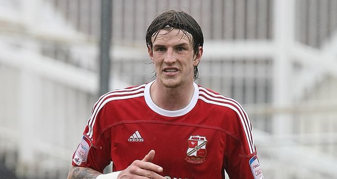 Aden Flint: Amongst the goals