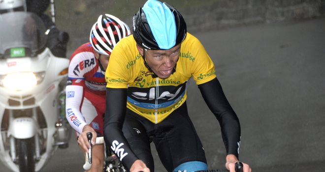 Chris Froome extended his overall lead with a brilliant climbing display alongside Simon Spilak