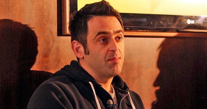 Ronnie O'Sullivan: Returns to game to defend world title