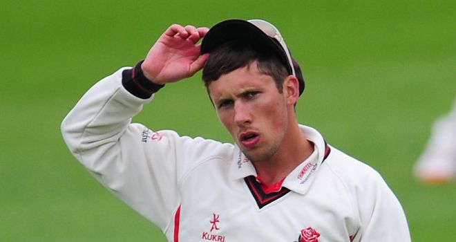 Simon Kerrigan: match figures of 9-80