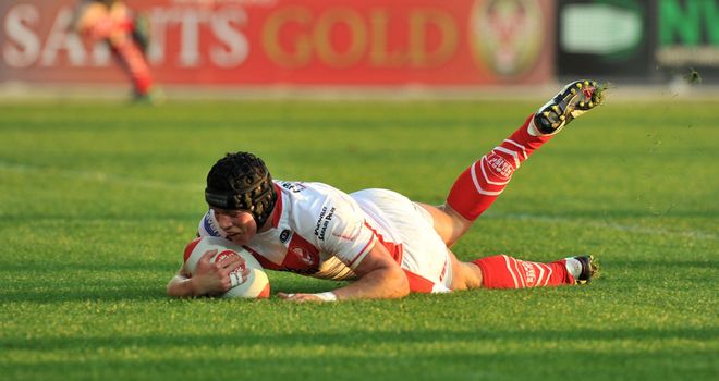 Jonny Lomax: New St Helens contract for utility back