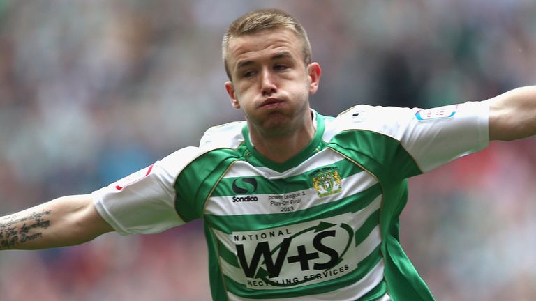 Paddy Madden: Completes Iron switch