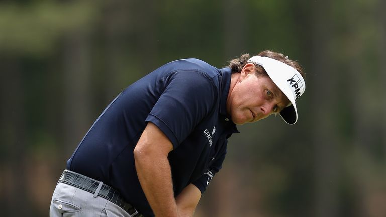 Phil Mickelson: Produced another putting masterclass to move clear