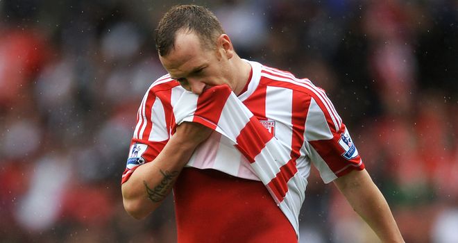 Charlie-adam-stoke-sent-off-v-tottenham-1024_2943252