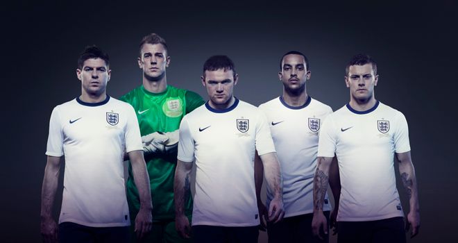 Nike-England-Home-kit-2013--group_294757