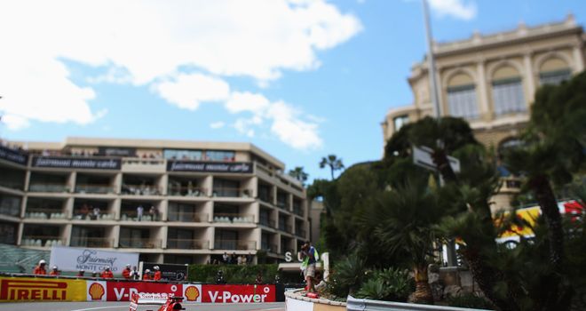 Ferrari: Dragged further into Pirelli tyre test row