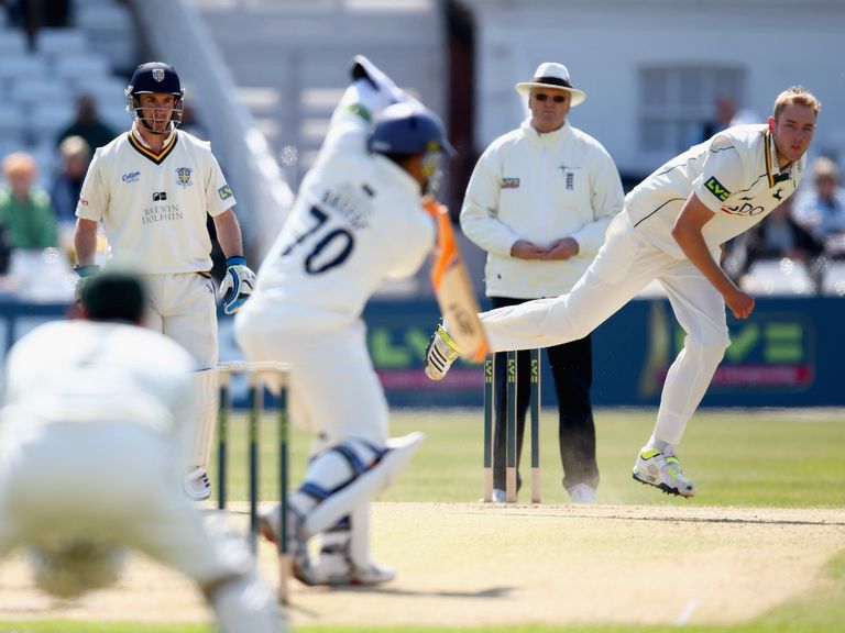 Stuart Broad: Contracted to Notts until 2016