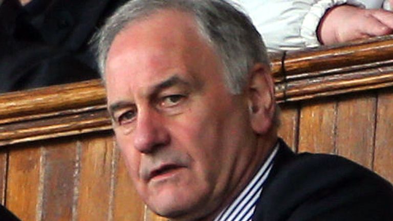 Charles Green: Agrees to transfer Rangers shares