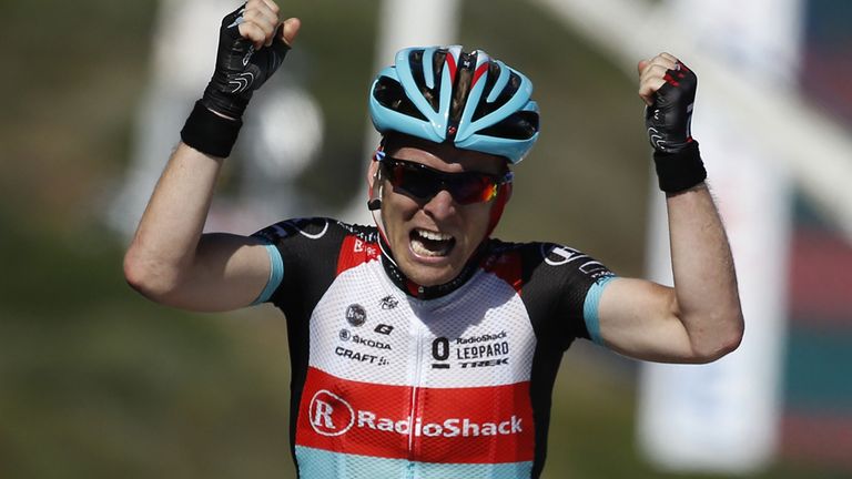 Jan Bakelants held on to take a narrow victory