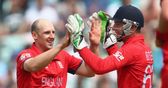 Tredwell and Finn should play in Champions Trophy Final, says Botham