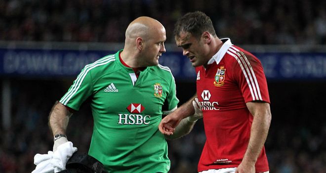 Jamie Roberts: Lions centre limps out of Waratahs clash