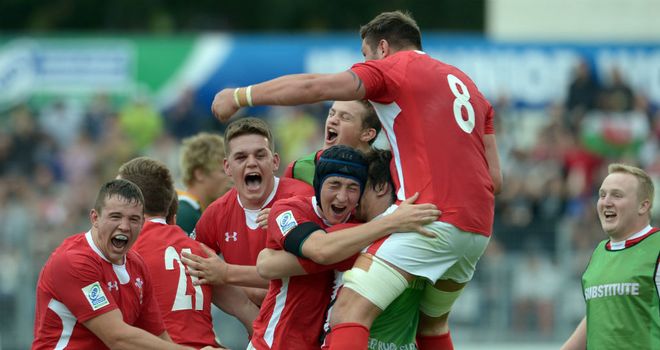 Wales U20s celebrate beaing South Africa