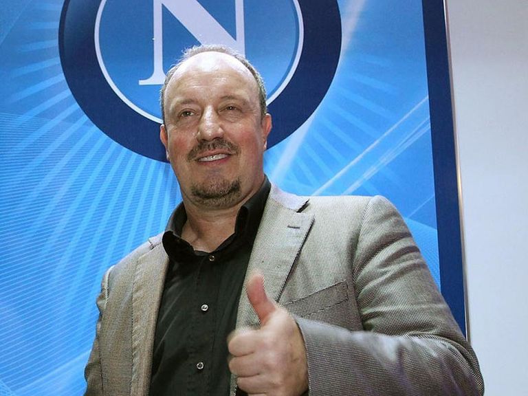 Rafael Benitez: Wants to keep Cavani at Napoli
