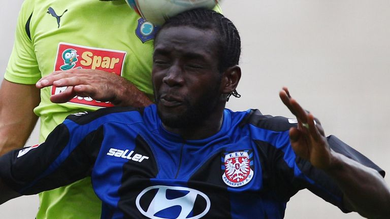 Momar N'Diaye: Crocked