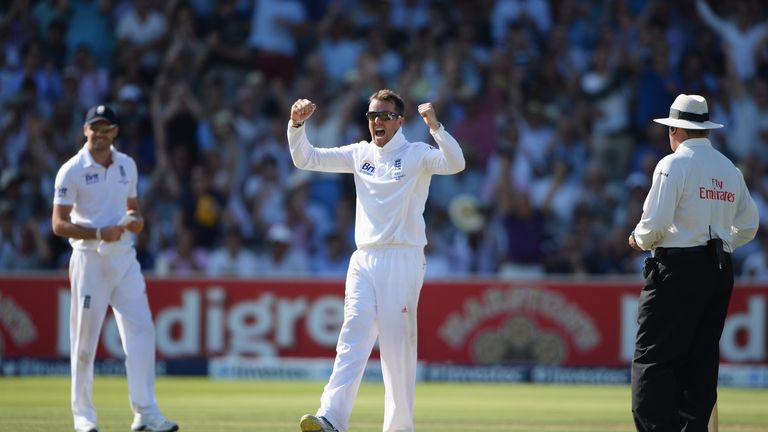 Graeme Swann: England spinner claimed the 16th five-wicket haul of his Test career - and second at Lord's