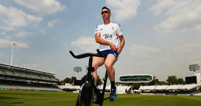 Kevin Pietersen: Picked up an injury during the second Test