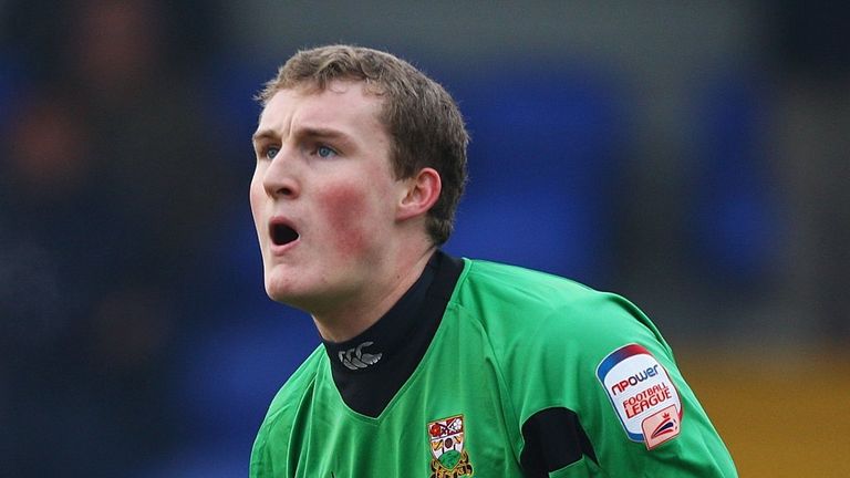 Liam O'Brien: Seals Bees switch