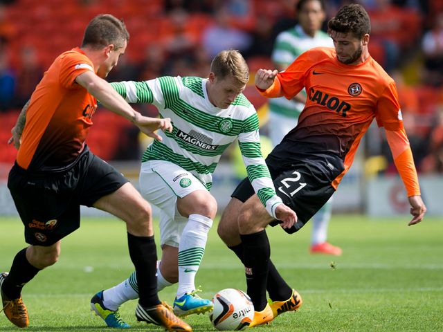Celtic's Kris Commons makes a break forward