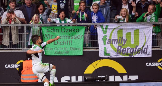 Diego celebrates his goal for Wolfsburg
