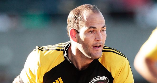 Fourie du Preez: Back in South Africa starting line-up