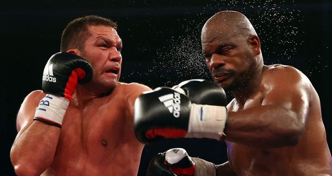 Kubrat Pulev: Lands a left hand on Tony Thompson