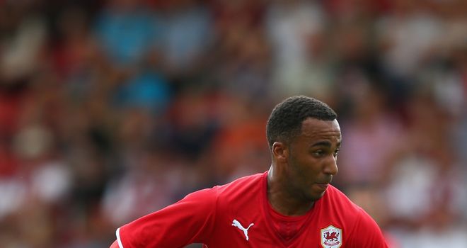 Nicky Maynard: Set for loan move