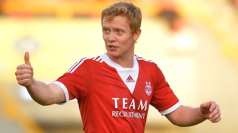 Barry Robson: New one-year contract at Aberdeen