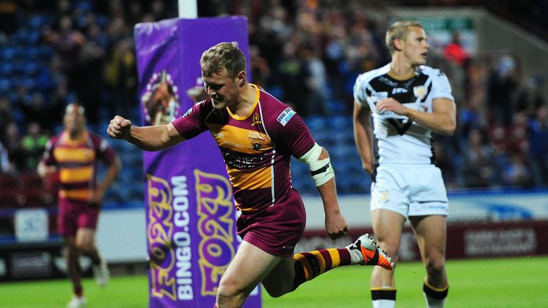 Luke Robinson: Scored four tries in the Giants' 76-18 win over Hull FC