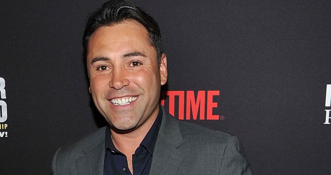 Oscar De La Hoya: Firmly in Canelo's camp