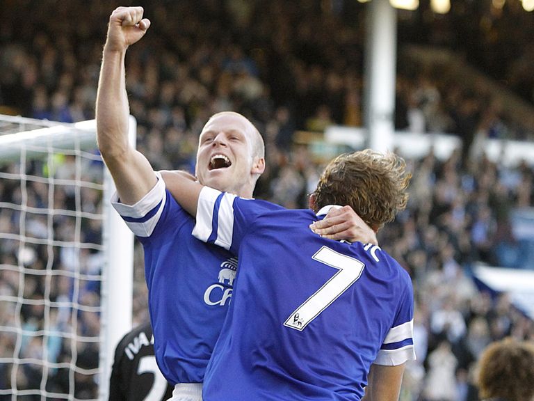 Steven Naismith celebrates his goal against Chelsea