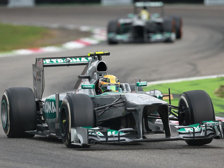 Lewis Hamilton and Nico Rosberg offer value in Singapore