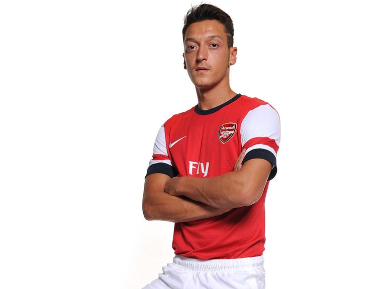 Mesut Ozil: Could make Arsenal debut on Saturday