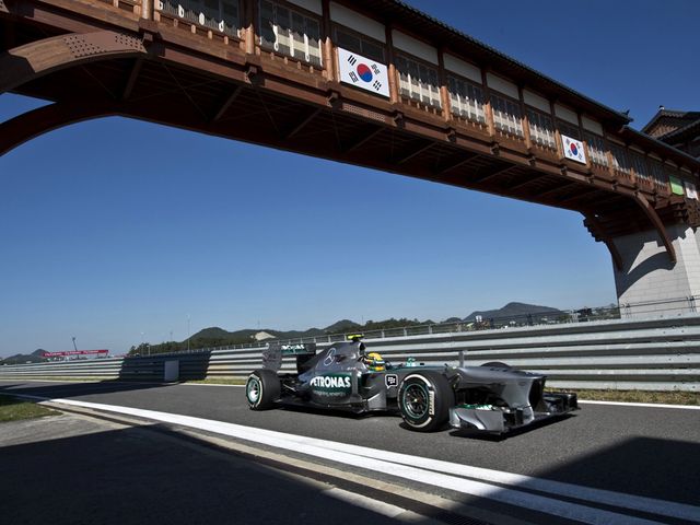 Lewis Hamilton: Good start to Korean Grand Prix weekend
