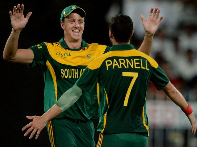 Morne Morkell and Wayne Parnell celebrate