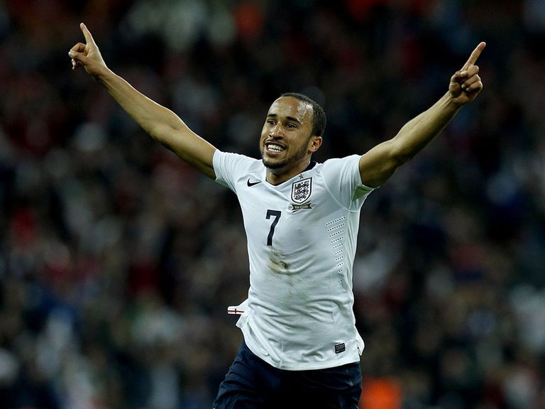 Andros Townsend: Set for new Tottenham deal