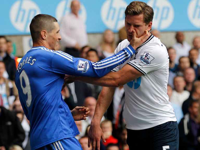 Fernando Torres and Jan Vertonghen clash at White Hart Lane