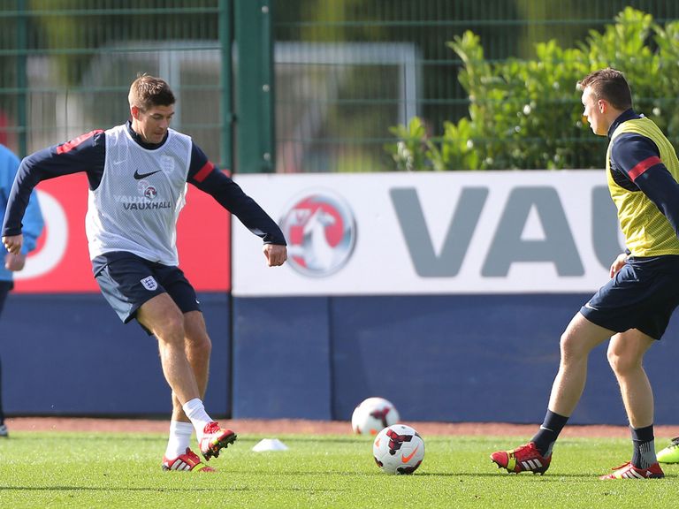 Steven Gerrard in training with England