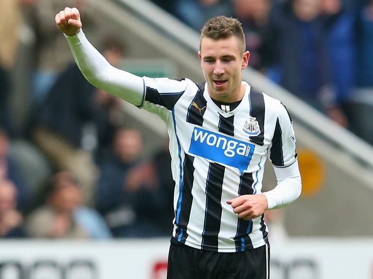 Paul Dummett: Hopes to face Sunderland next weekend